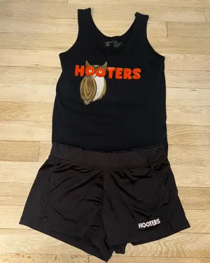 B27-71 Women’s Hooters girl Uniform Black Tank & Shorts size Small thumbnail 1