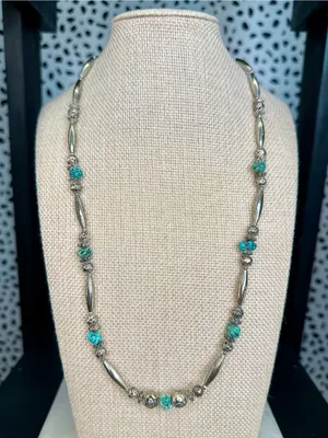 Vintage Liquid Silver Tone Turquoise Bead Screw Clasp Necklace Costume thumbnail 1