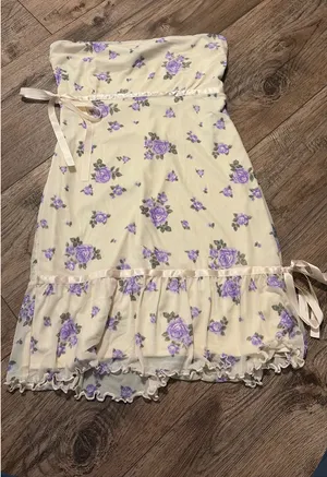 Forever 21 Purple floral dress thumbnail 1