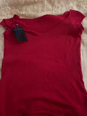 Brandy Melville Top thumbnail 1