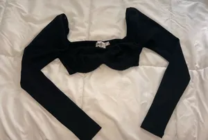 Princess Polly crop top  thumbnail 2