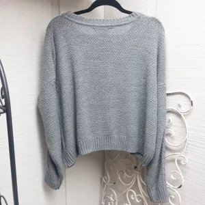 Sweater thumbnail 4