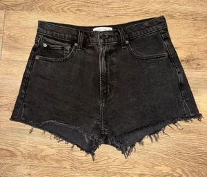 Abercrombie Mom High-Rise Shorts thumbnail 1