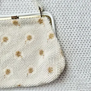 Vintage Corde Bead Bridal Snowflake Winter White Gold Clasp Top Handle Bag thumbnail 4