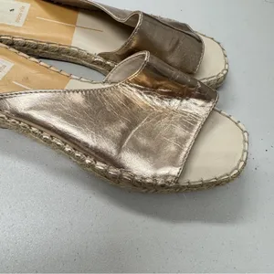Dolce Vita Rose Gold Faux Leather Mule Slides Womens 6 Beachy Casual Sandals thumbnail 10
