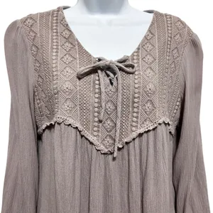 Maurices Women Boho Romantic Babydoll‎ Top M Taupe Lace Crochet Peasant Earthy thumbnail 5