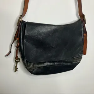 Fossil Harper flap crossbody bag black leather‎ brown leather strap medium size thumbnail 2