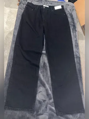 Abercrombie & Fitch Ultra High Rise 90s Straight Jean in No Fade Black Size 30 thumbnail 10