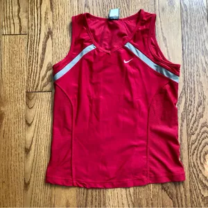 Nike Athletic V-Neck Activewear Y2K Red Tank Contrast Gray Trim Women’s Size M thumbnail 8