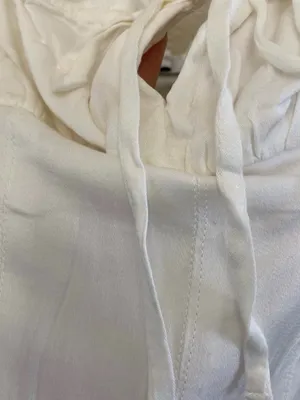 NWT Urban outfitters Women's white Tie-Front Crop Top thumbnail 6