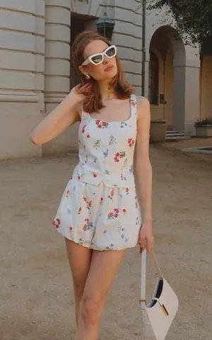 WAYF Floral Set thumbnail 1
