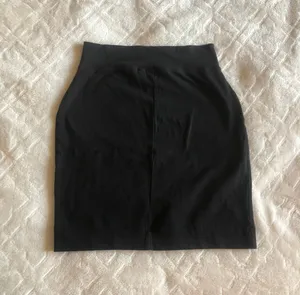 Skirt From Victoria’s Secret Moda International Brand thumbnail 3