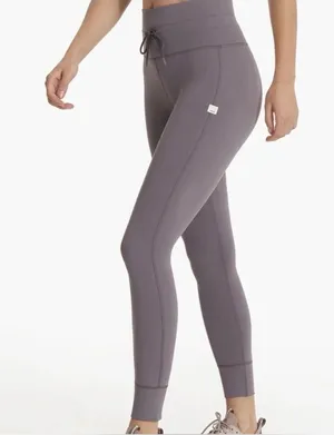 Vuori Daily Legging in gray size large thumbnail 1