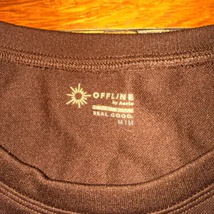 Aerie OFFLINE Sidewalk Seamless Long Sleeve Cropped T Shirt Brown Medium thumbnail 3