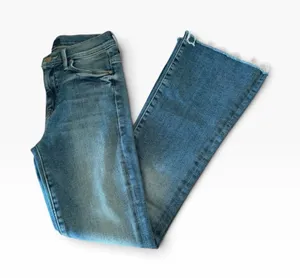 MOTHER The Weekender Fray Hop On Hop Off Jeans Size 25 thumbnail 1