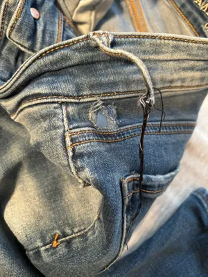 American Eagle Jeans thumbnail 5