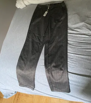 Max Studio NWT  Slim Ankle Trouser thumbnail 3