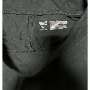 Mossimo Supply Co Black Solid Fold-Over Yoga Shorts Hot-Shorts Sweatshorts Bottoms Size S 🖤 thumbnail 3