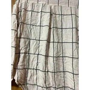Lush White Plaid Woman’s Long Sleeve V-Neck Top Size Medium thumbnail 10