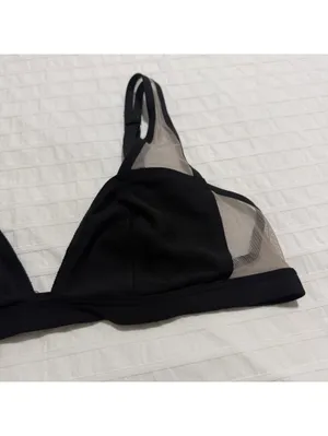 Victoria's Secret Unlined Bralette Sz M Medium Black With Nude Mesh thumbnail 2