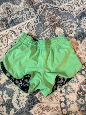 Lululemon Reversible Shorts thumbnail 2