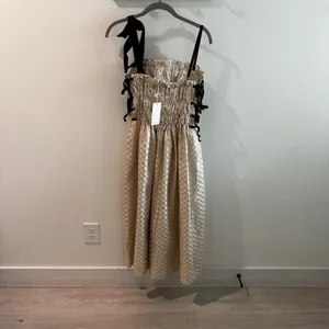 NWT Sofie the Label Claire Dress Gold Jacquard Velvet Straps Size‎ Small thumbnail 12