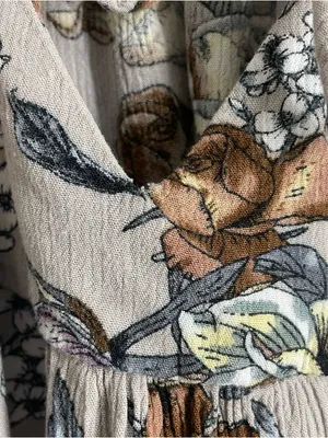 Natural Life Amelia Rose Crinkle Floral Midi Dress Size M Grey Brown thumbnail 10