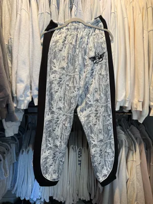 Boys Lie Camo Thermal Sweatpants thumbnail 1