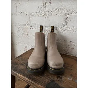 Dr. Martens 2976 Chelsea Boots Taupe Leather Gore Elastic Sz 5 thumbnail 8