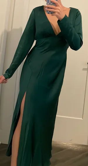Selfie Leslie Long Dark Green Formal Dress thumbnail 4