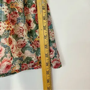 Gilli Women’s Short Sleeve V Neck Floral Print Blouse Blue Pink Size Large EUC thumbnail 7
