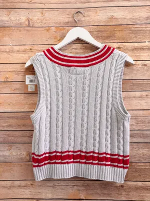USCAPE Sweater Vest Women’s Size XL Gray Red Belmont University Cable Knit NWT thumbnail 2