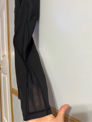 Lululemon Athletica Black Performance Leggings Size 4 thumbnail 5