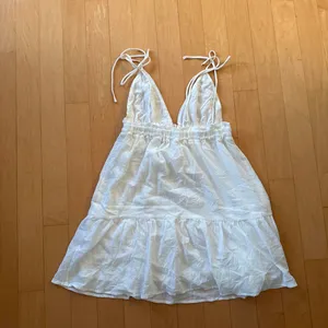 Princess Polly Dionne tie detail white mini dress thumbnail 3