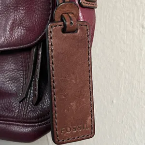 Fossil Burgundy Pebble Leather Purse thumbnail 3
