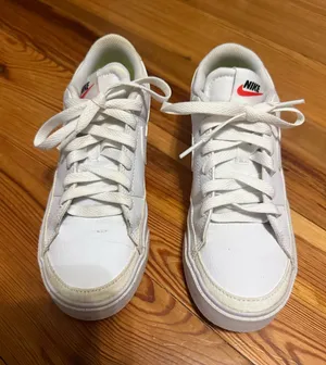Nike Court Legacy Sneakers Women’s thumbnail 1
