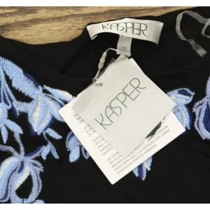 Kasper Womens Sleeveless Embroidered Sleeveless Top 10924833 Black XS thumbnail 3