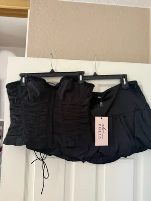 BNWT Oh Polly Black Melvina Ruched Lace-Up Strapless Corset Top & Matiya Bubble Hem Mini Skirt Set thumbnail 5