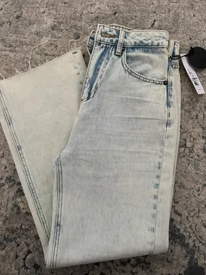 Amuse Society flare jeans thumbnail 4