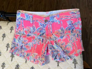 Lilly Pulitzer Callihan Shorts thumbnail 1