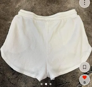 garage white waffle knit shorts thumbnail 2