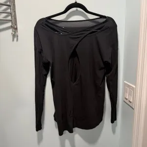 Lululemon Long‎ Sleeve Top Black 4 Open Back Athleisure Yoga Layering thumbnail 2