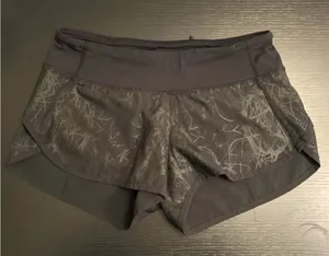 Rare HTF Lululemon Embossed Blackbird Nesting Bird Scribble Speed Shorts 2 XS thumbnail 1