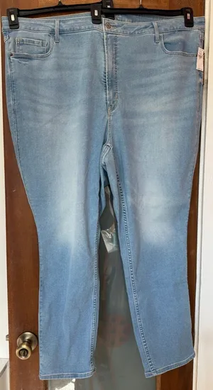 Old Navy Women’s Plus Extra Hi Rise Rockstar Super Skinny Medium Wash Jeans 28 thumbnail 1