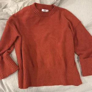Amazon Super soft chunky sweater size small thumbnail 1
