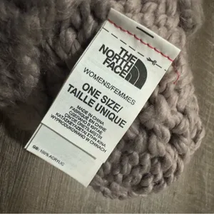 The North Face Mauve Chunky Knit Beanie Hat thumbnail 2