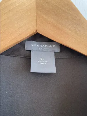 Vintage Y2K Ann Taylor Silk Spandex Button Down Shirt Size 0 XS Ruched Military thumbnail 3