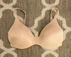 Skims no wire bra size 36DD thumbnail 1