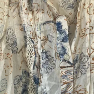 FINAL MARKDOWN Ladies ana blouse medium thumbnail 2