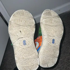 Nike Orange Kyrie 5 'Pineapple House' Sneakers Size 4 Youth / 5.5 US Women’s thumbnail 7